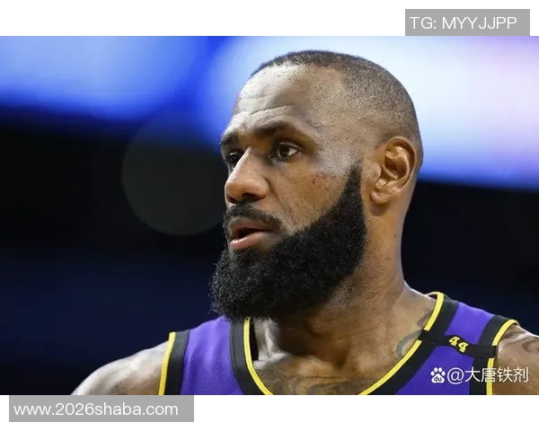 詹姆斯分享休赛期调理身体的经历准备迎接新赛季的挑战与考验 詹姆斯分享休赛期调理身体的经历准备迎接新赛季的挑战与考验