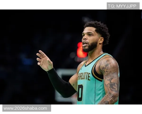 迈尔斯布里奇斯表现平平16投6中仅得15分5篮板三分球命中率不足三成 迈尔斯布里奇斯表现平平16投6中仅得15分5篮板三分球命中率不足三成