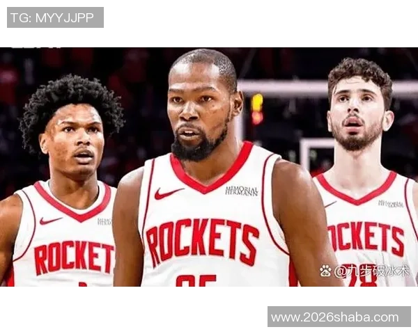 戴维斯攻防两端表现出色15投9中砍下26分12篮板5封盖压制火箭队