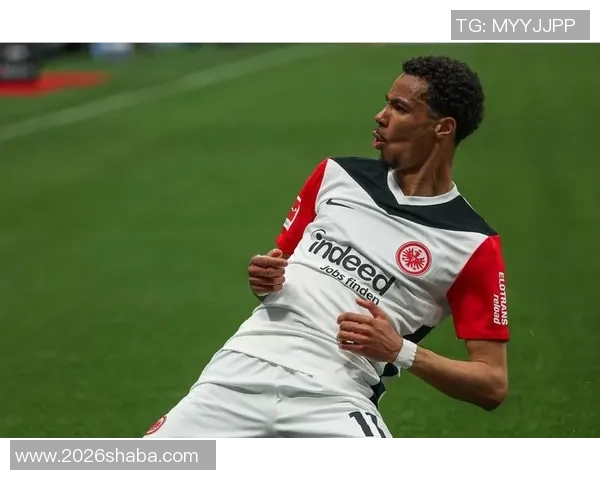 法兰克福官方宣布签约18岁日本前锋神代庆人助力球队未来发展