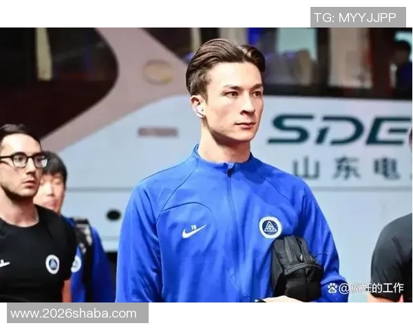 安永佳加盟海港开启新篇章期待未来挑战感到无比兴奋与荣幸 安永佳加盟海港开启新篇章期待未来挑战感到无比兴奋与荣幸